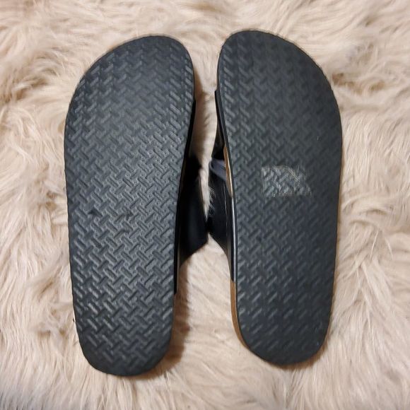 Womens Elyssa Crossband Sandals Slip On Universal Thread 10 - Picture 4 of 6